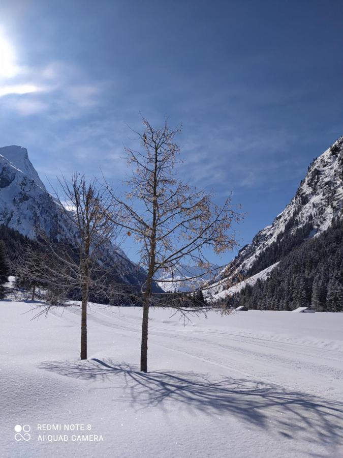 Haus Schoderbock Lägenhet Sankt Leonhard im Pitztal Exteriör bild
